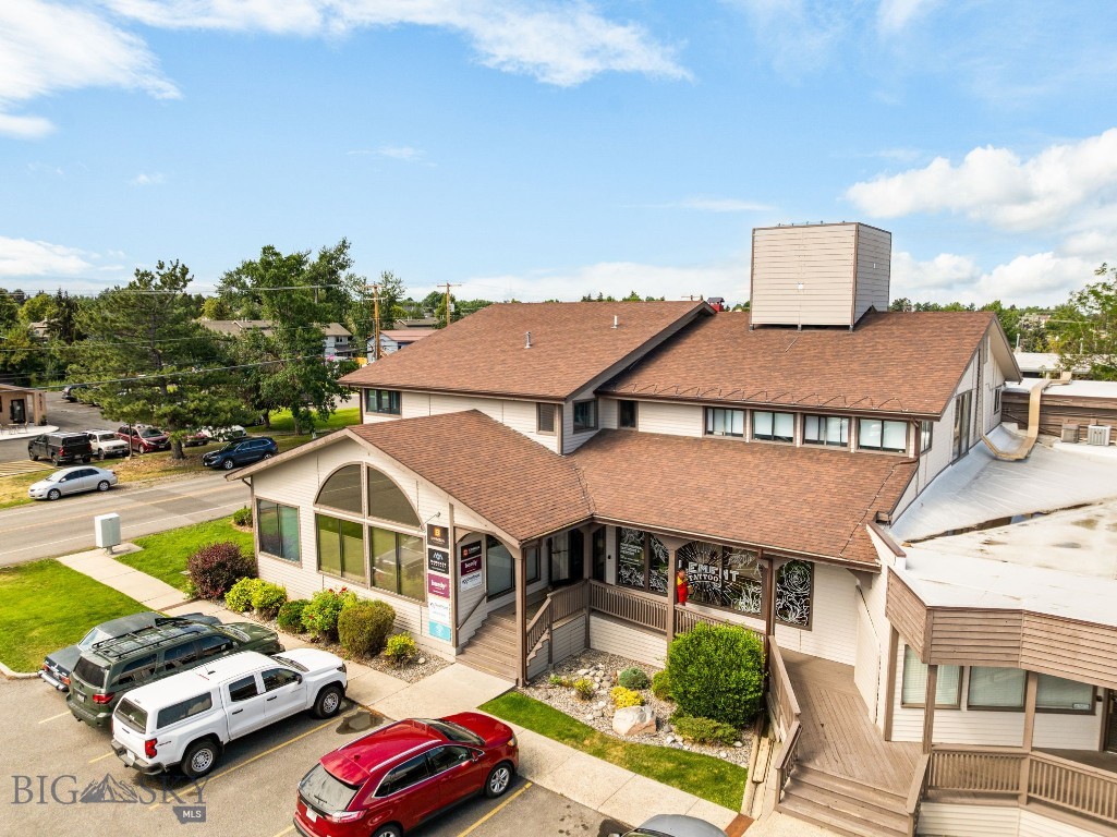 1716 W Main Street 8F