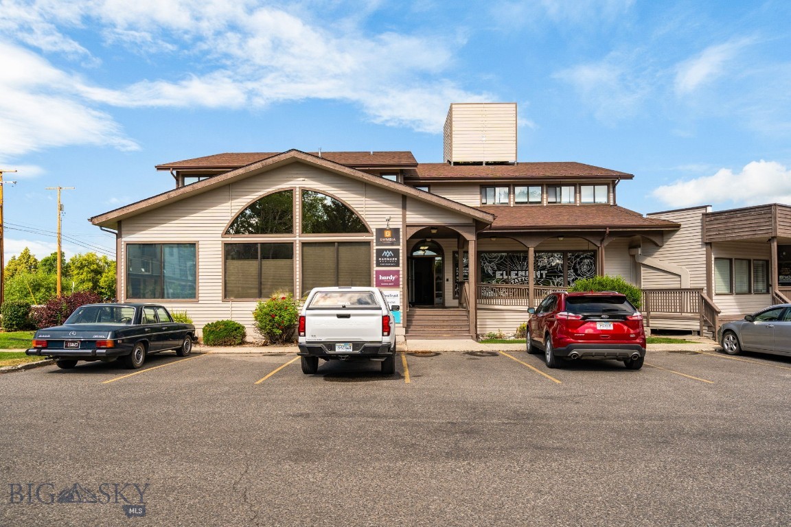 1716 W Main Street 8F