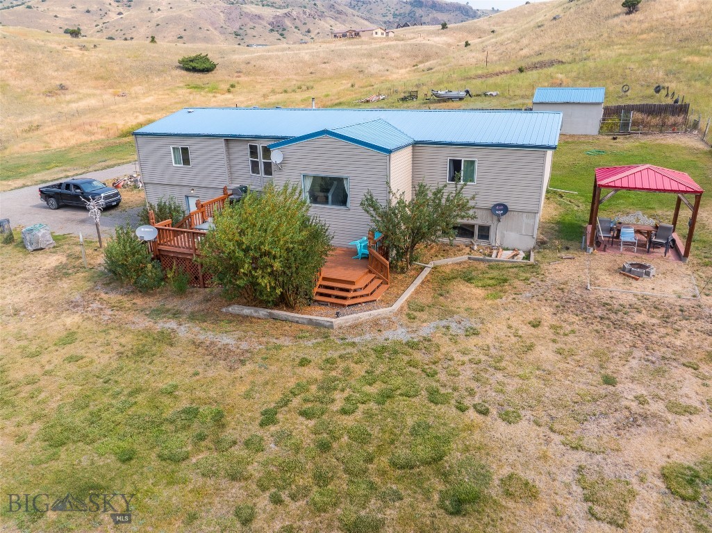 5 Aquila Lane, Emigrant