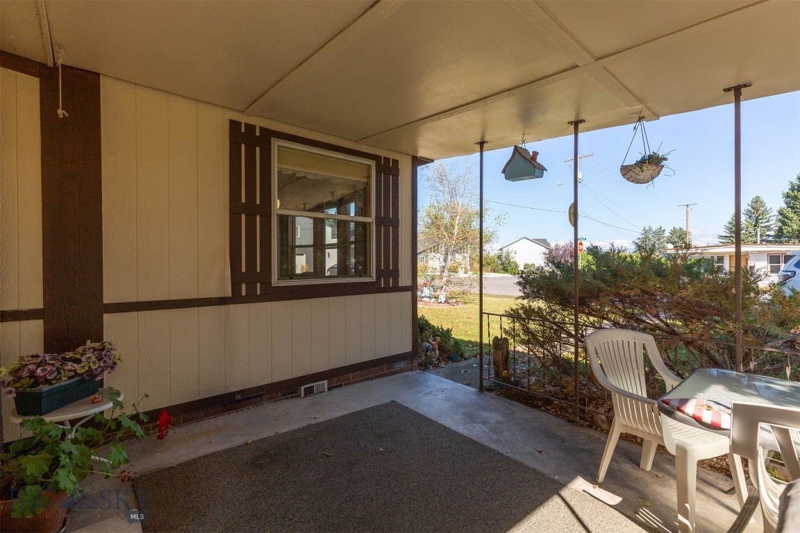 502 Silverbow Avenue