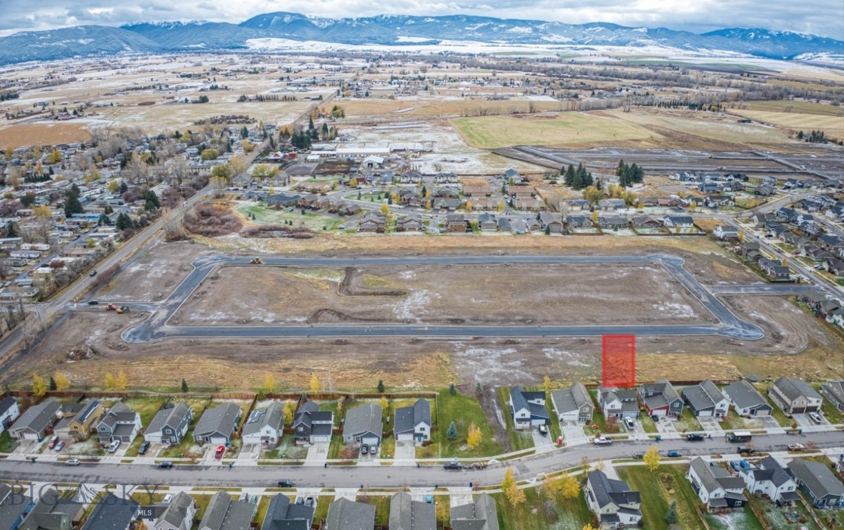 TBD Cloudfield (Lot 8) Circle