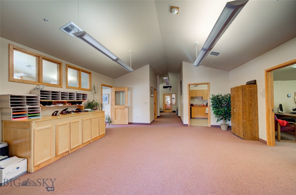 78 Meadow Village E