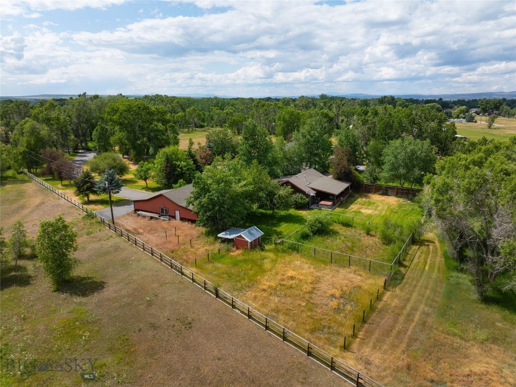 2490 E Cedar Meadows Lane